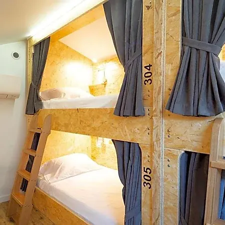 Bulwark Hostel Valenca