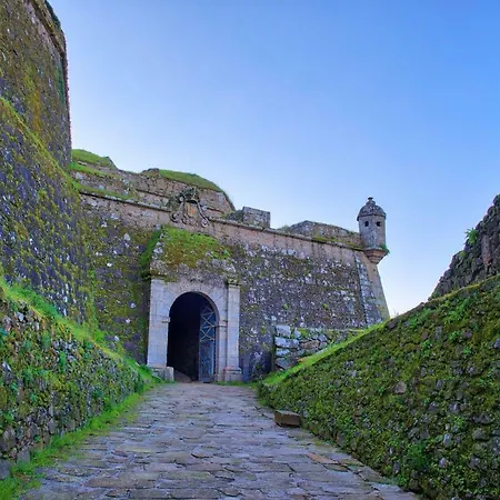 Bulwark Ostello Valenca