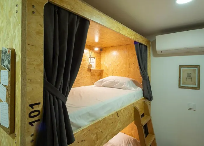 Bulwark Hostel Valenca